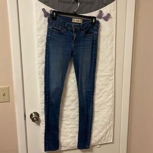 Hollister jeans super skinny size 3R